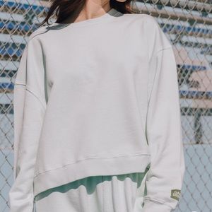 NWT Daily Drills Classic Crewneck and joggers set surf